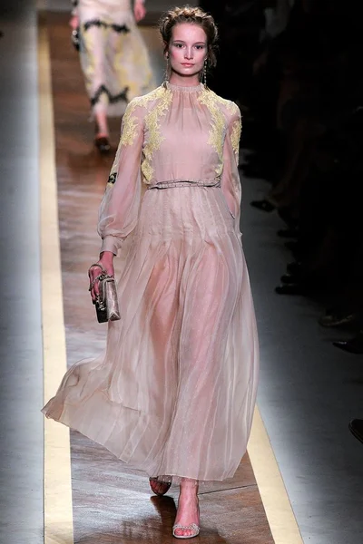 Look 34